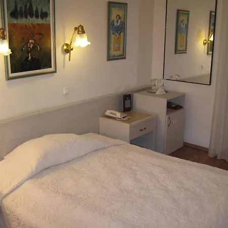 Senator Haz 3* Erlau