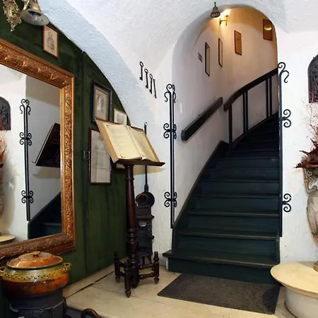 Senator-ház 3* Eger