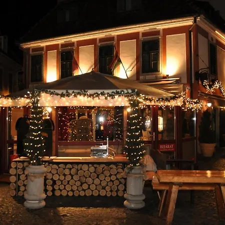 Otel Senator Haz Eğri