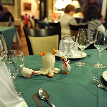 Senator-ház Szálloda Eger