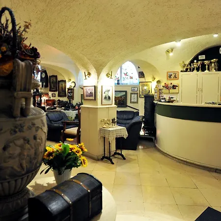 Hotel Senator Ház 3*