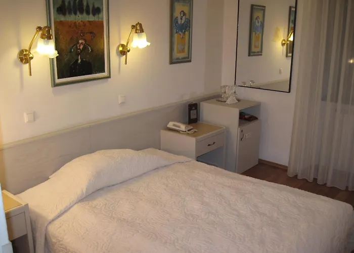 Senator Haz 3* 에게르