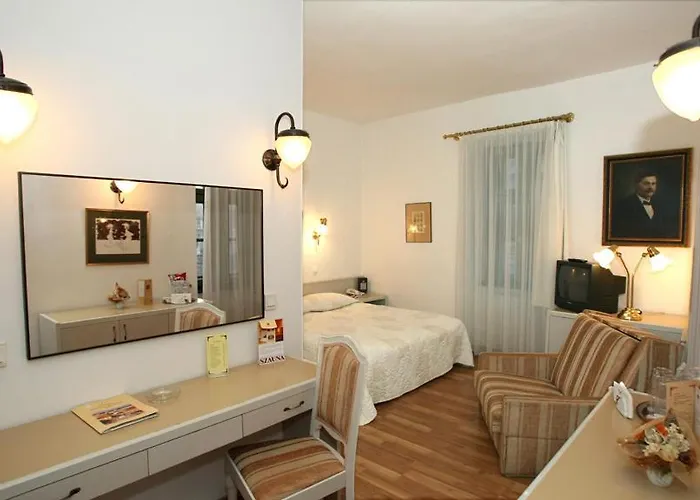 Senator Haz Hotel 3*