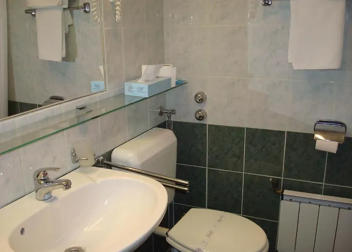 Hotel Senator Haz Eger